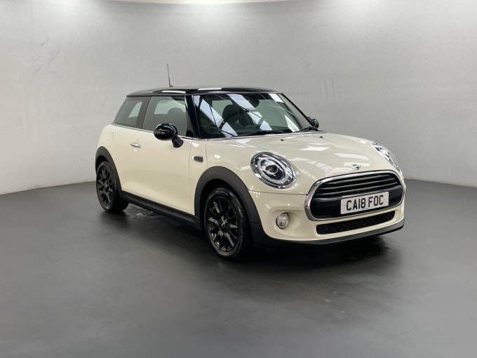 2025 Mini Hatch