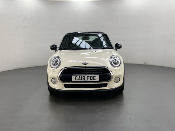 2025 Mini Hatch