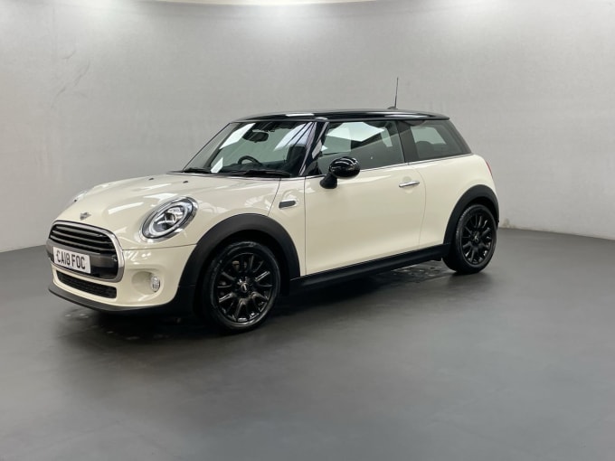 2025 Mini Hatch