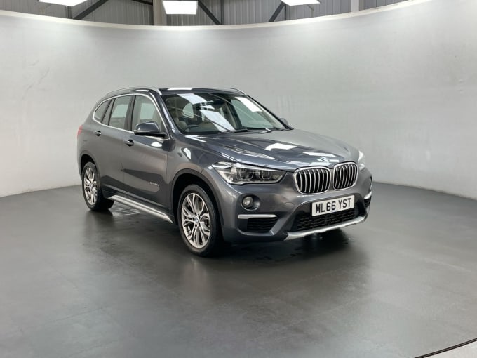 2025 BMW X1