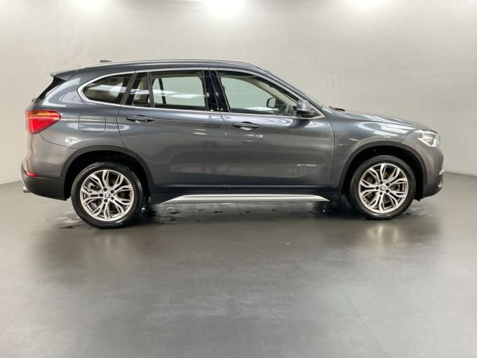 2025 BMW X1