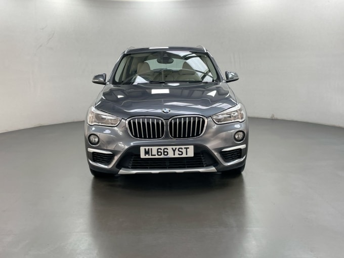 2025 BMW X1