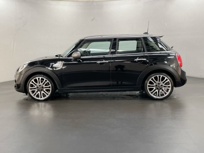 2025 Mini Hatch