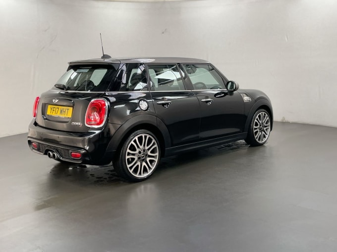 2025 Mini Hatch