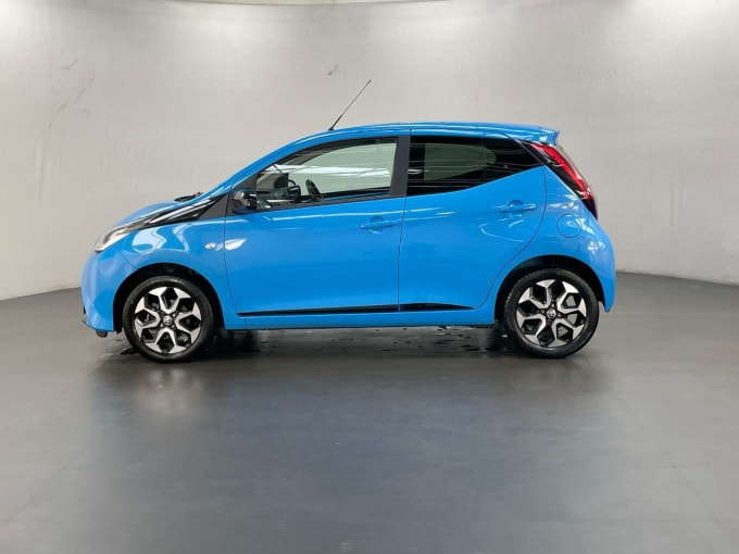 2025 Toyota Aygo