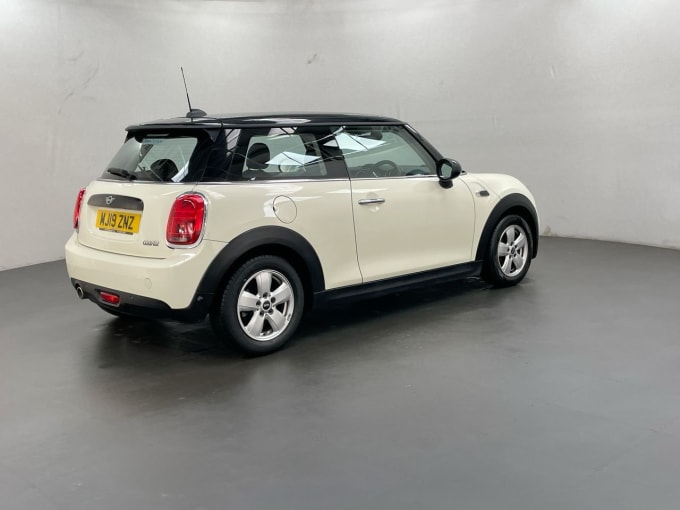 2025 Mini Hatch