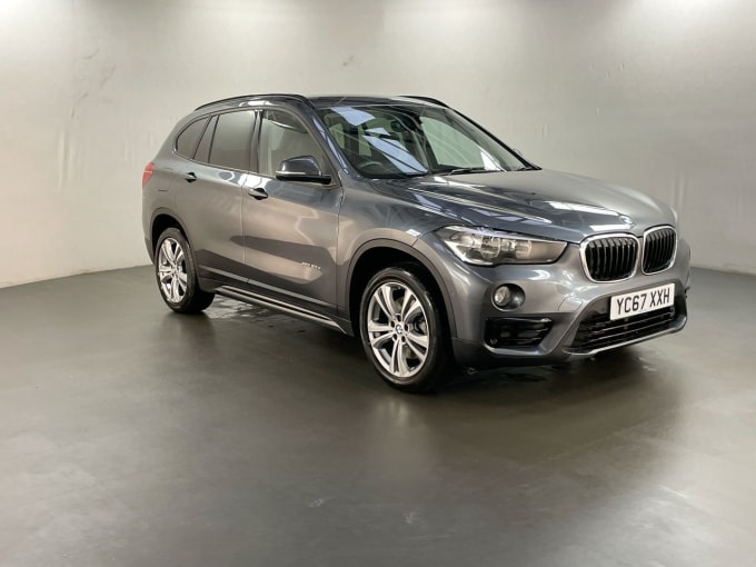 2025 BMW X1