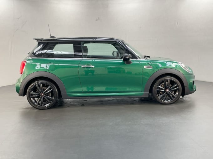 2025 Mini Hatch