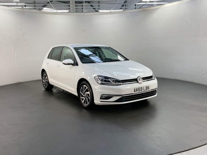 2025 Volkswagen Golf