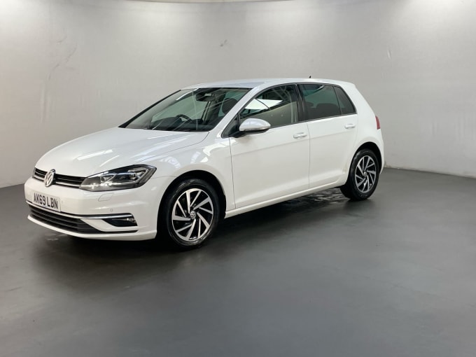 2025 Volkswagen Golf