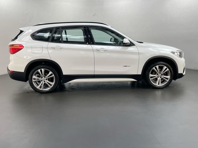 2025 BMW X1