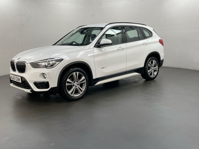 2025 BMW X1