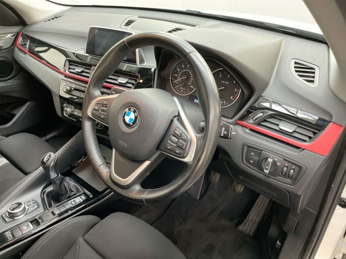 2025 BMW X1