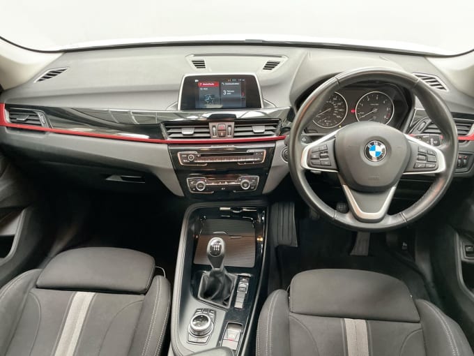 2025 BMW X1