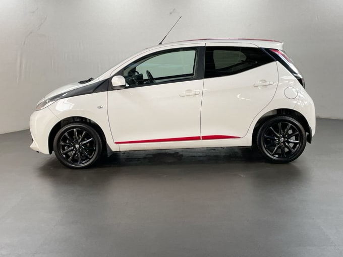 2025 Toyota Aygo