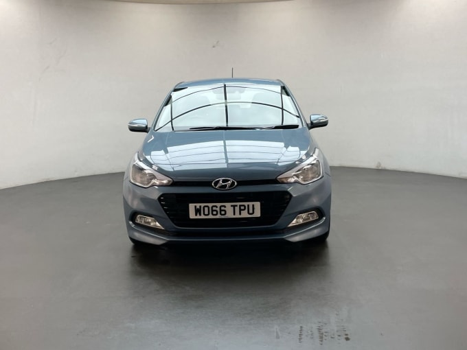 2025 Hyundai I20