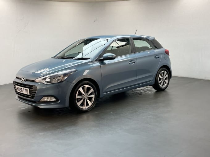 2025 Hyundai I20