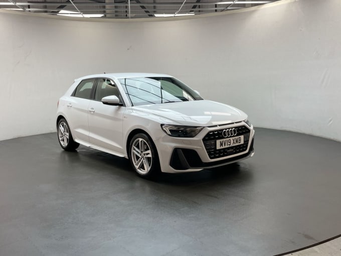 2025 Audi A1