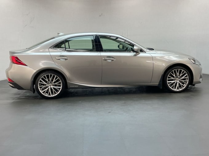 2025 Lexus Is