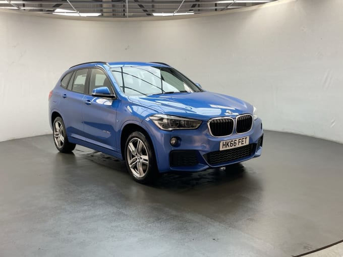 2025 BMW X1