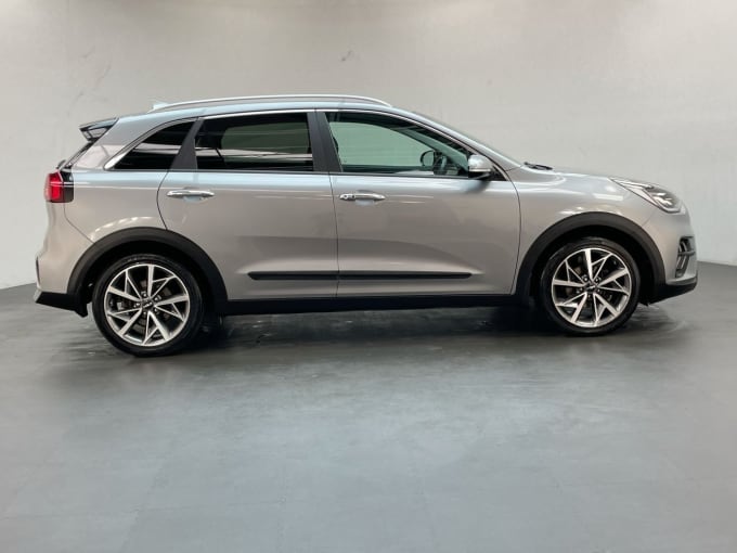 2025 Kia Niro