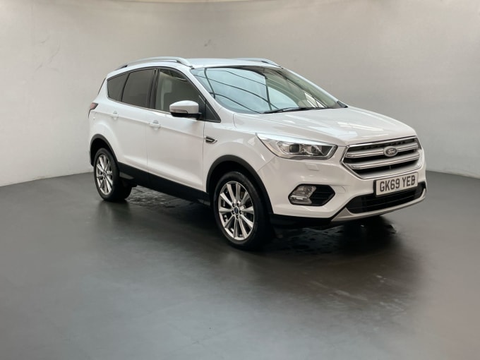 2025 Ford Kuga