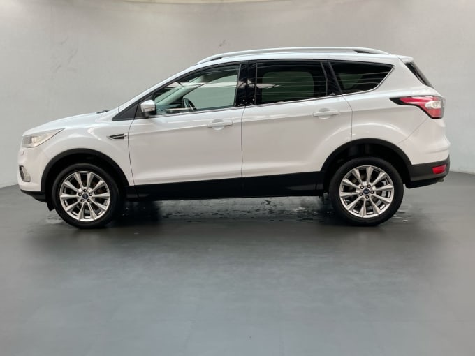 2025 Ford Kuga