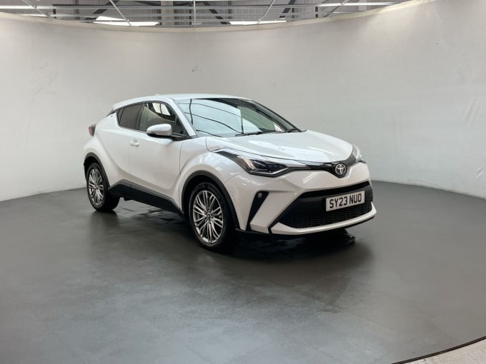 2025 Toyota C-hr