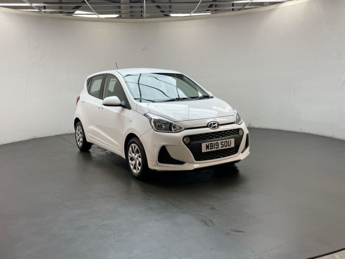 2025 Hyundai I10