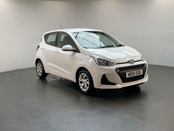 2025 Hyundai I10