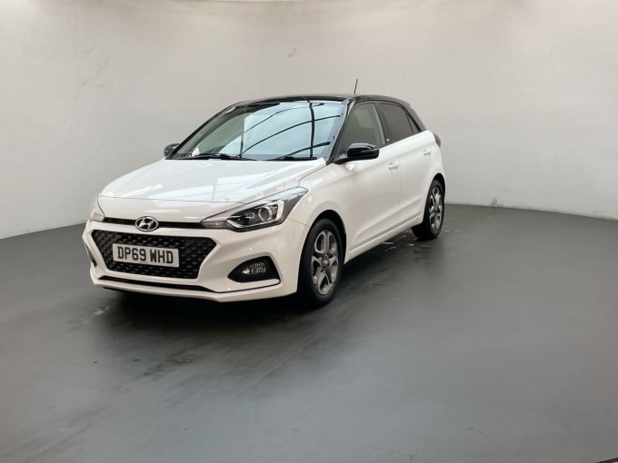 2025 Hyundai I20