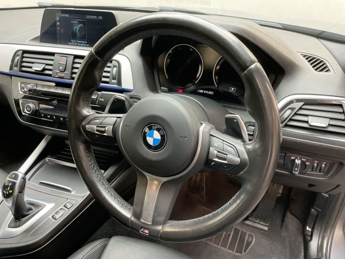 2025 BMW M140i