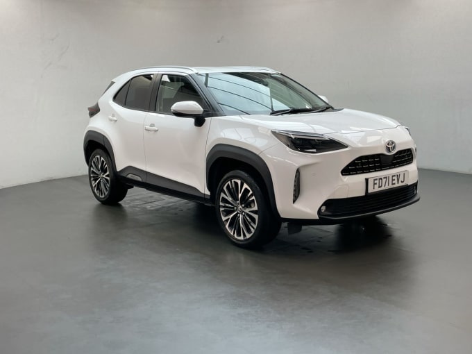 2025 Toyota Yaris Cross