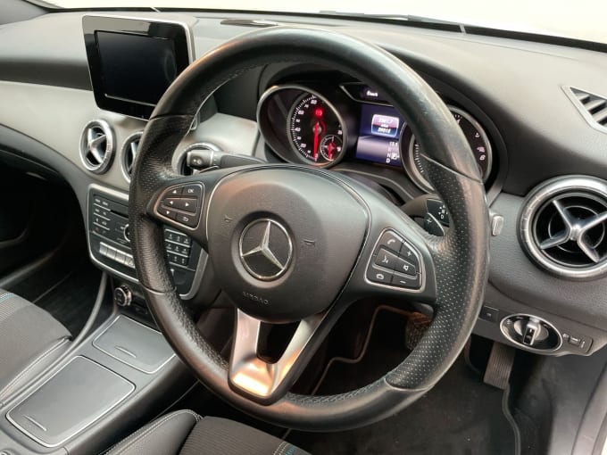 2025 Mercedes-benz Cla