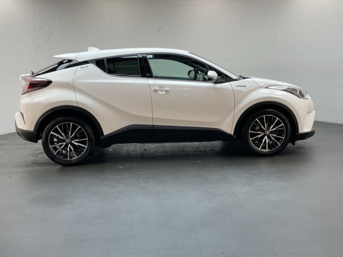 2025 Toyota C-hr