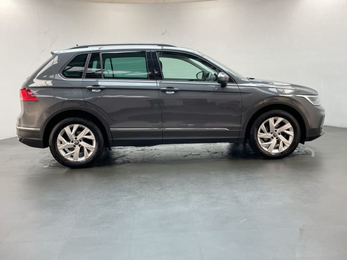 2025 Volkswagen Tiguan