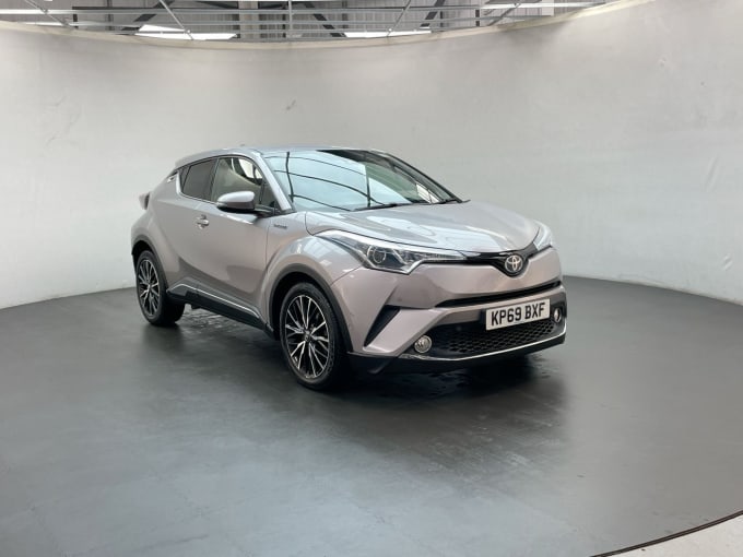 2025 Toyota C-hr