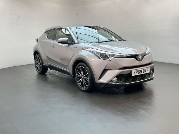 2025 Toyota C-hr