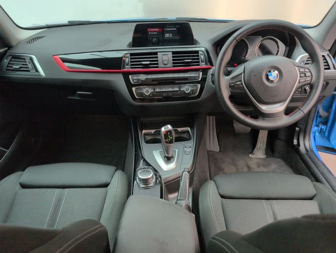 2025 BMW 1 Series
