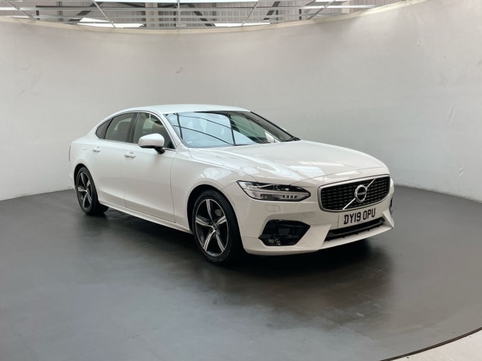 2025 Volvo S90