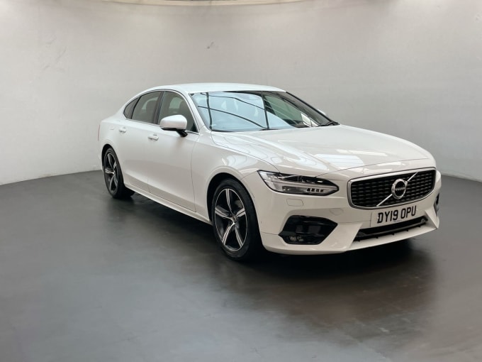 2025 Volvo S90