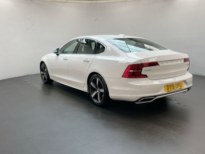 2025 Volvo S90