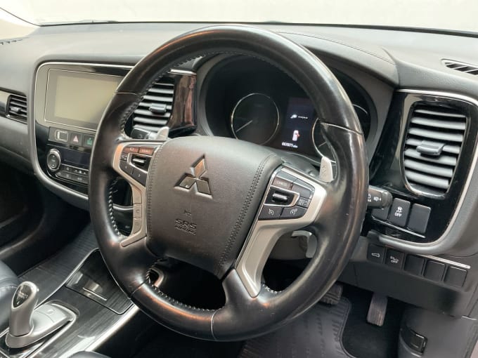 2025 Mitsubishi Outlander