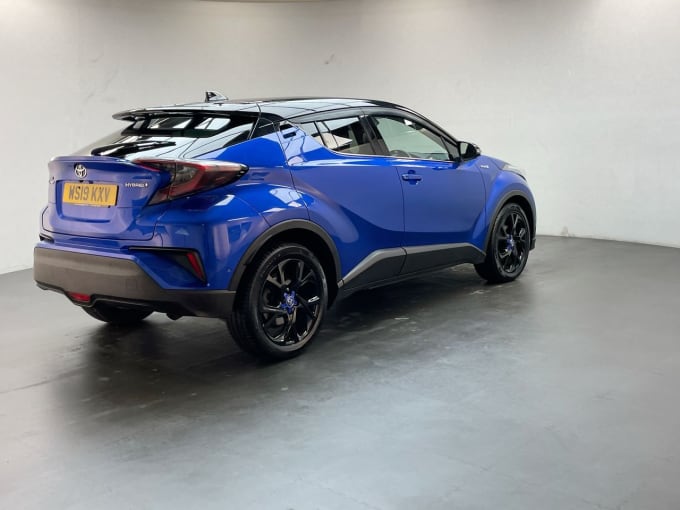 2025 Toyota C-hr