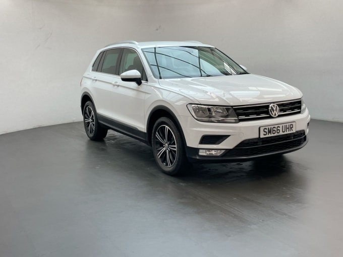 2025 Volkswagen Tiguan