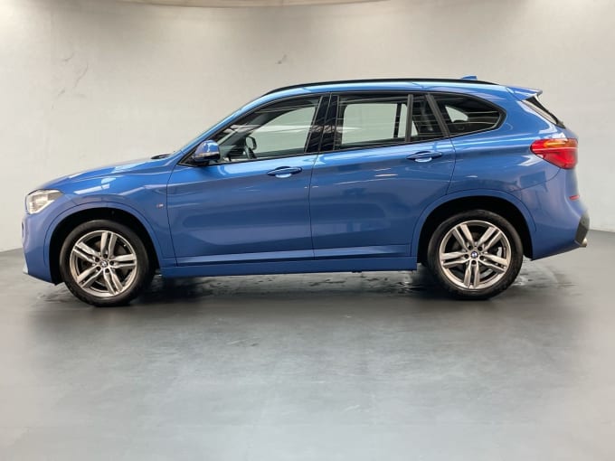 2025 BMW X1