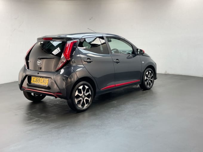 2025 Toyota Aygo