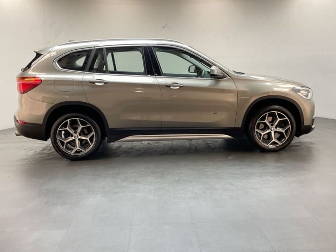 2025 BMW X1