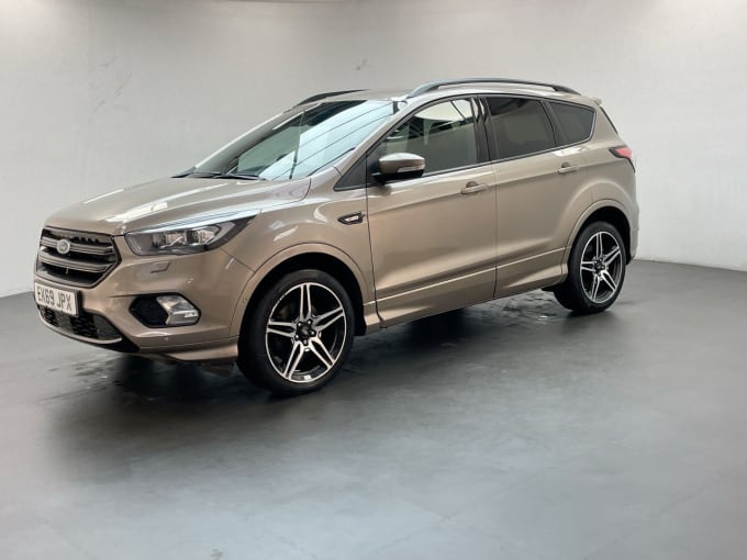 2025 Ford Kuga