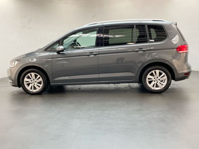 2025 Volkswagen Touran